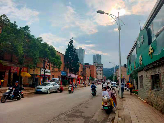 《黑林铺老街》（深隆重集团行政部王永会）.jpg